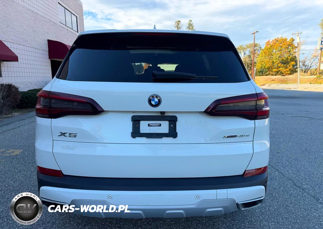 2023 BMW X5 xDrive45E VIN:5UXTA6C09P9P07076 - 13