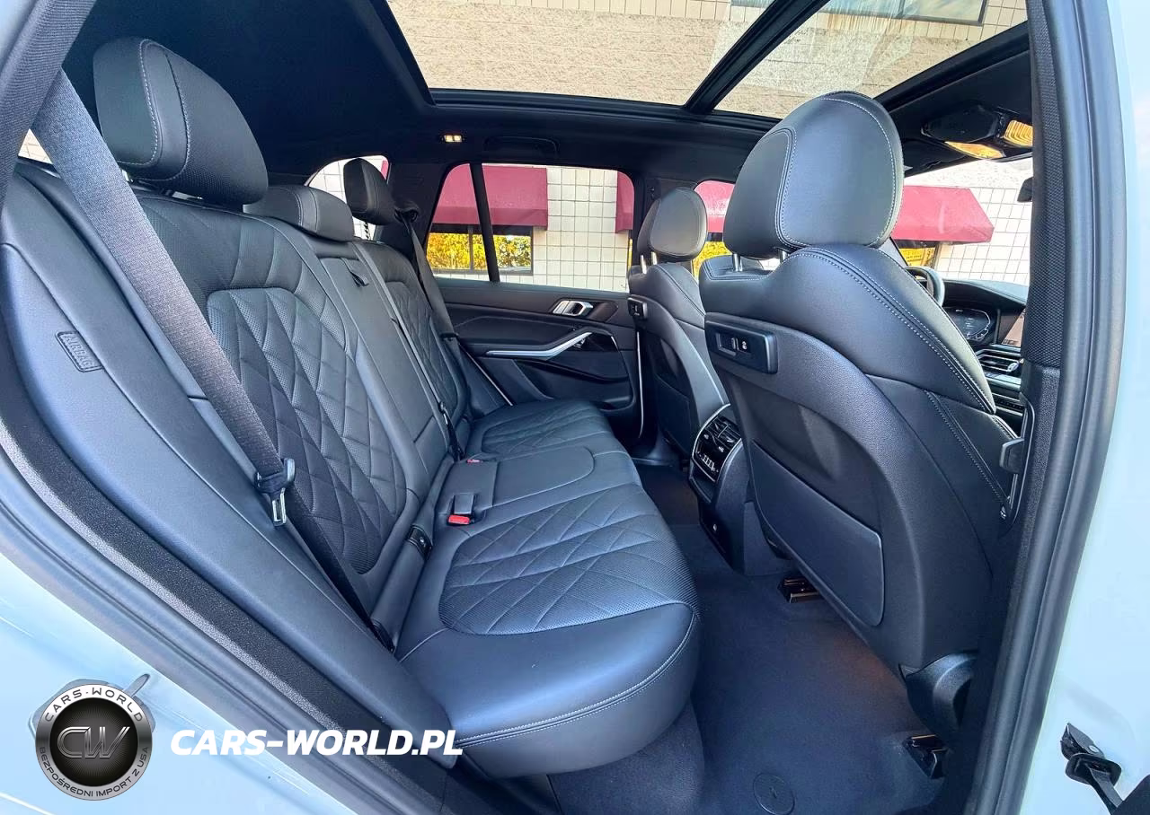 2023 BMW X5 xDrive45E VIN:5UXTA6C09P9P07076 - 6