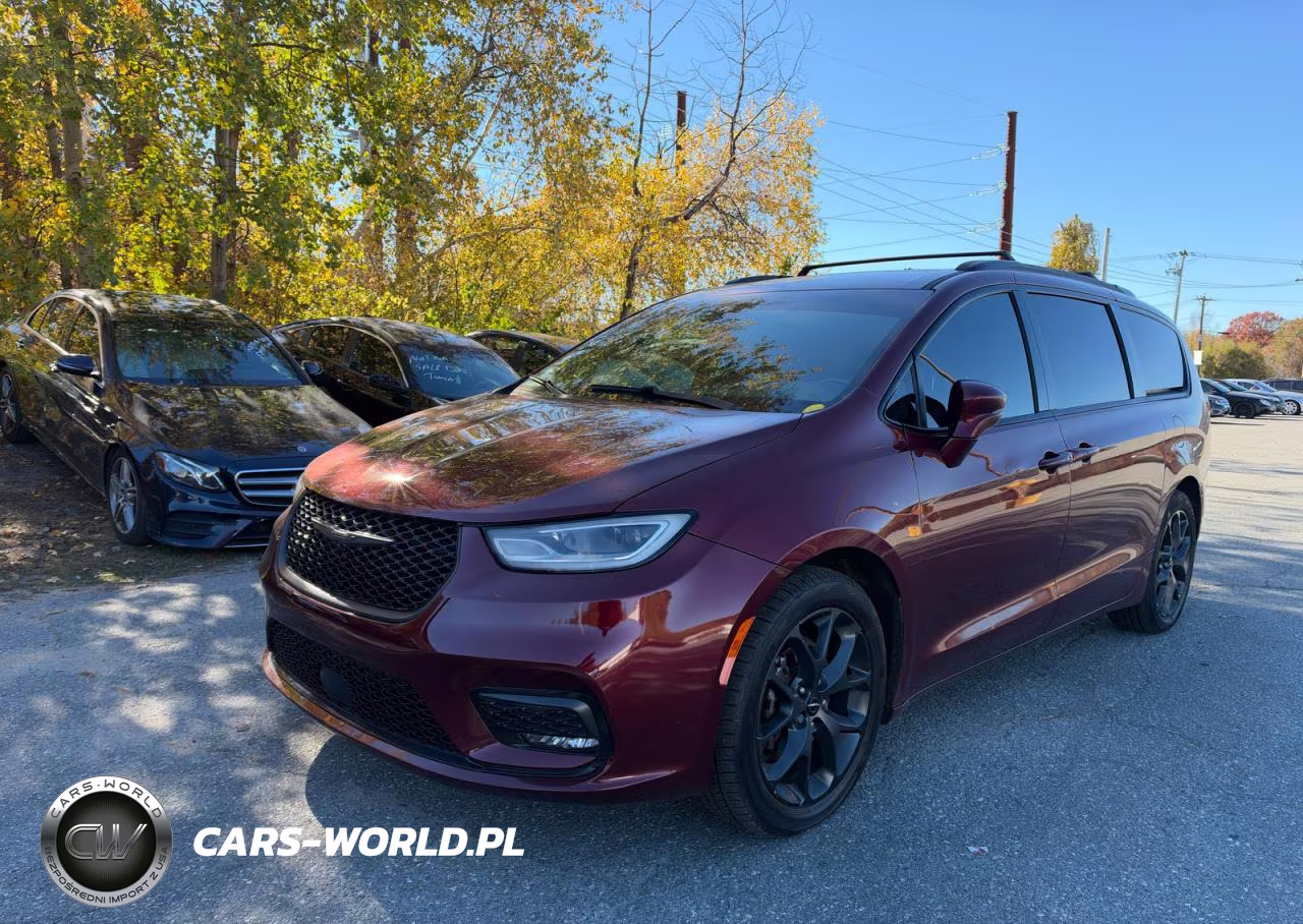 2021 Chrysler Pacifica Touring VIN:2C4RC1FG4MR503292 - 2