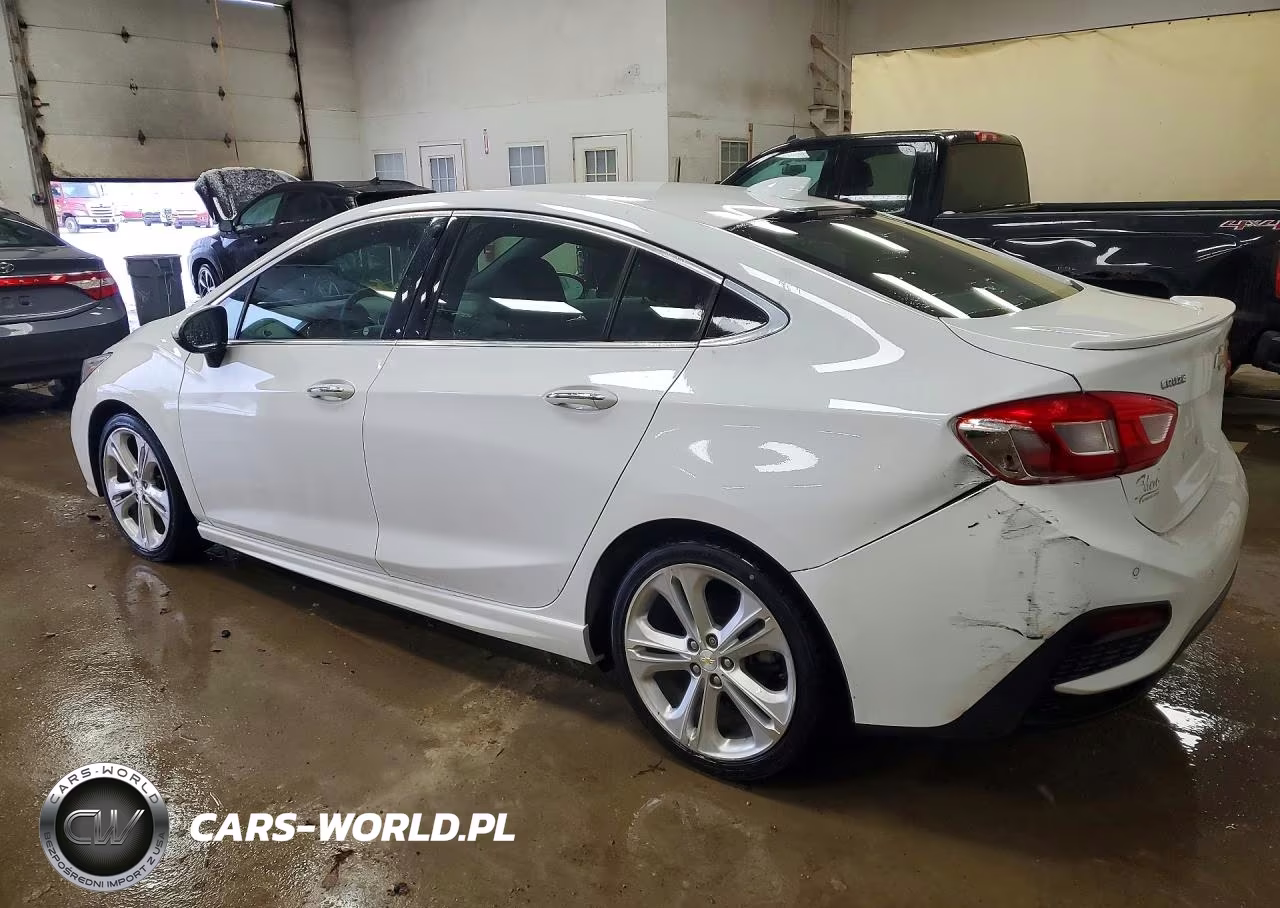 2017 Chevrolet Cruze Premier VIN:1G1BF5SM1H7118588 - 2