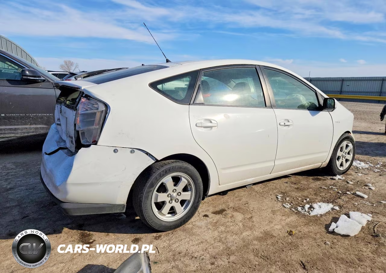 2007 Toyota Prius VIN:JTDKB20U777690607 - 3
