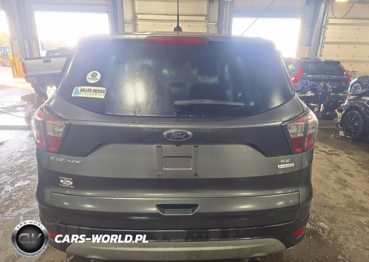 2017 Ford Escape Se VIN:1FMCU0GD8HUA40918 - 6