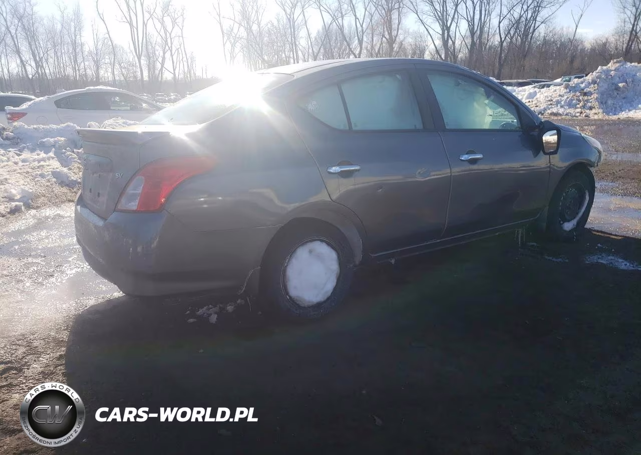 2017 Nissan Versa S VIN:3N1CN7AP0HL855415 - 3
