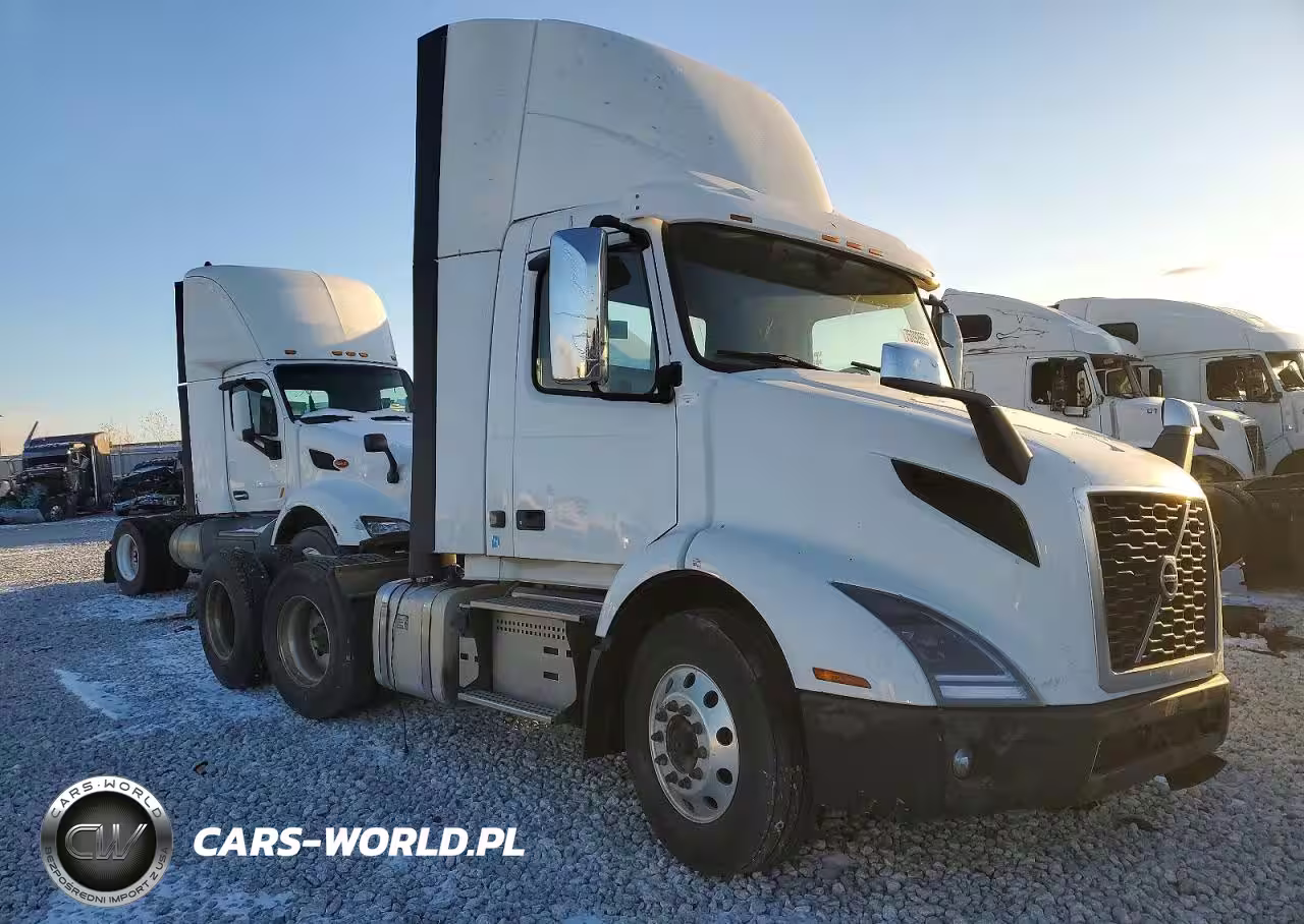 2020 Volvo Vnr Semi Truck