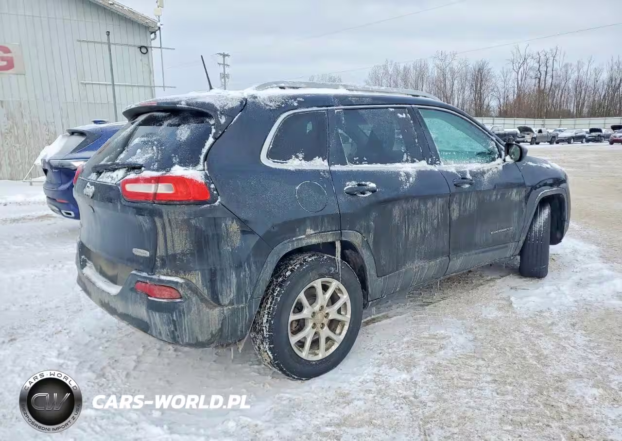2016 Jeep Cherokee Latitude VIN:1C4PJMCB1GW157253 - 3