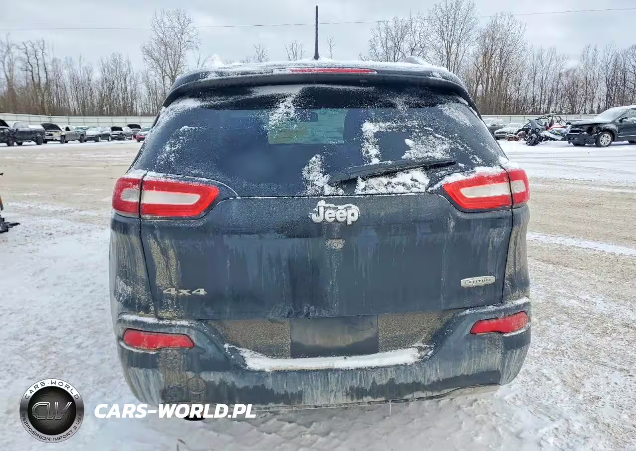 2016 Jeep Cherokee Latitude VIN:1C4PJMCB1GW157253 - 6