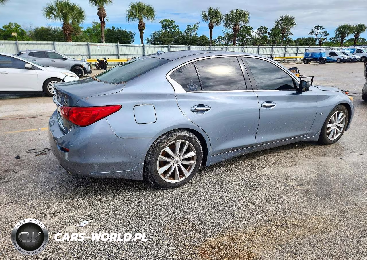 2014 Infiniti Q50 Premium VIN:JN1BV7AP4EM689882 - 3