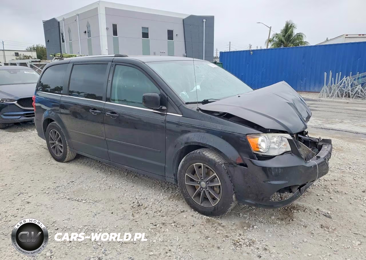 2017 Dodge Grand Caravan Sxt VIN:2C4RDGCG9HR750057 - 4