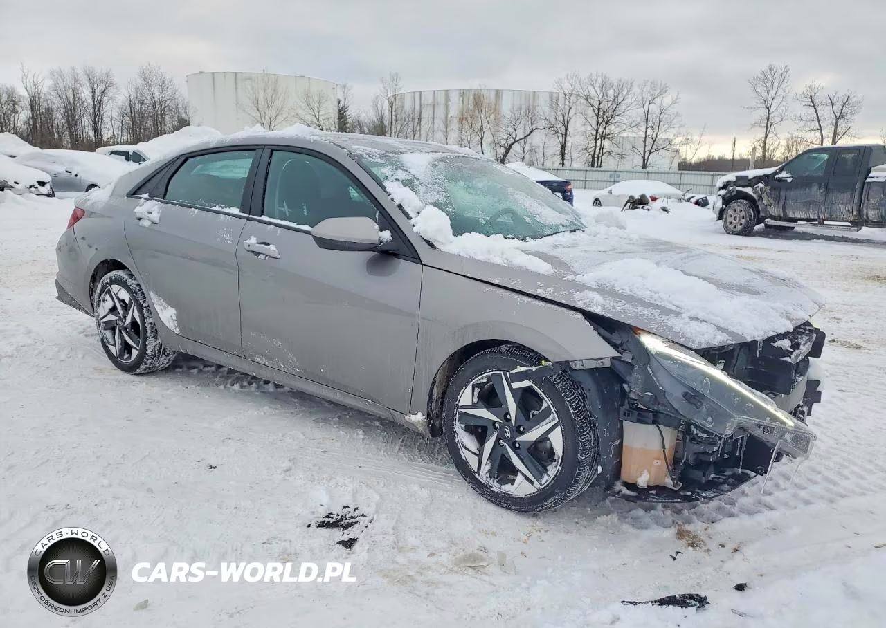 2023 Hyundai Elantra Sel VIN:KMHLS4AG5PU508697 - 4