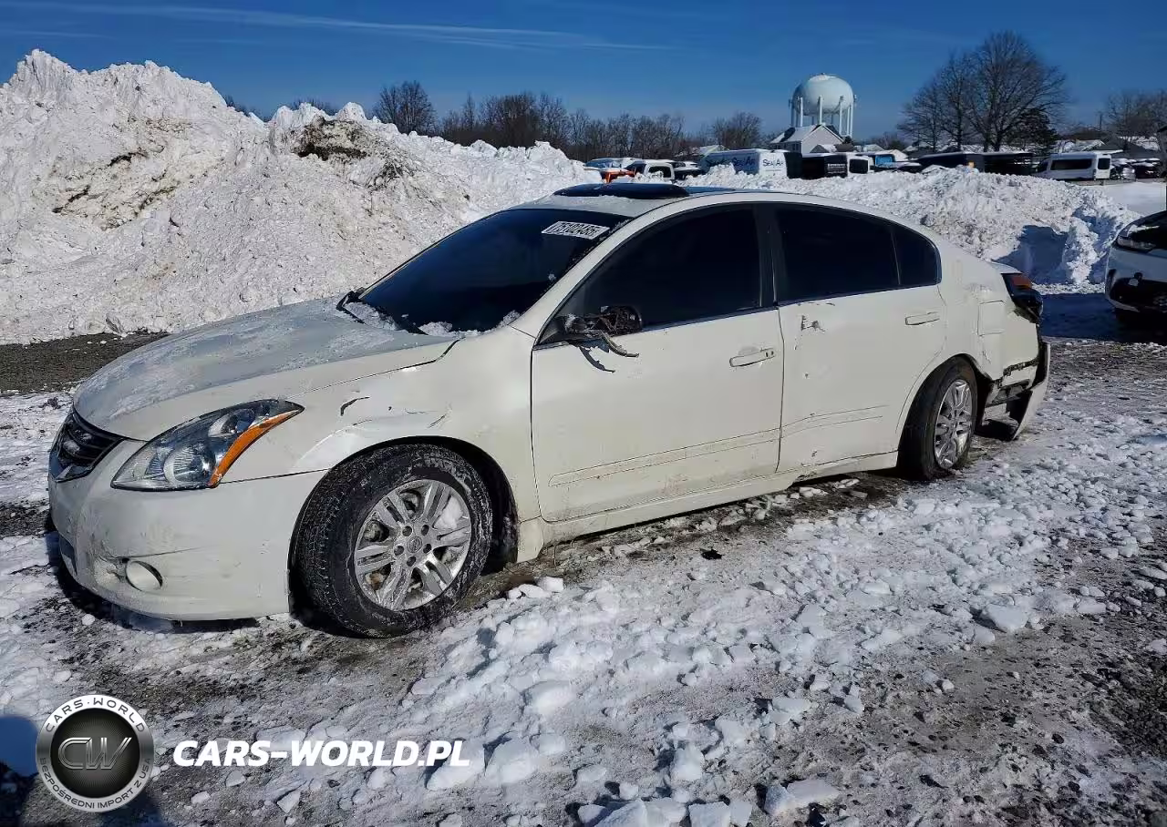 2012 Nissan Altima Base