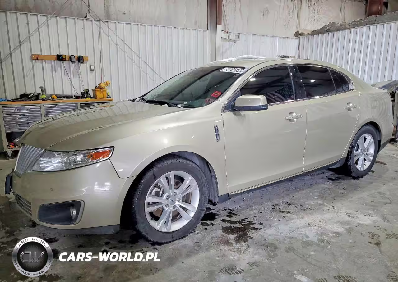 2010 Lincoln Townhouse Mks
