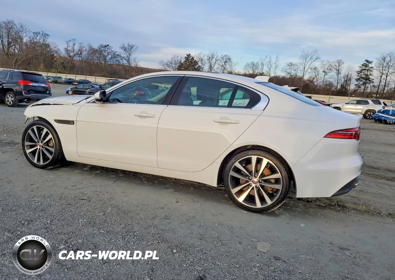 2020 Jaguar Xe S VIN:SAJAE4FX8LCP58075 - 2