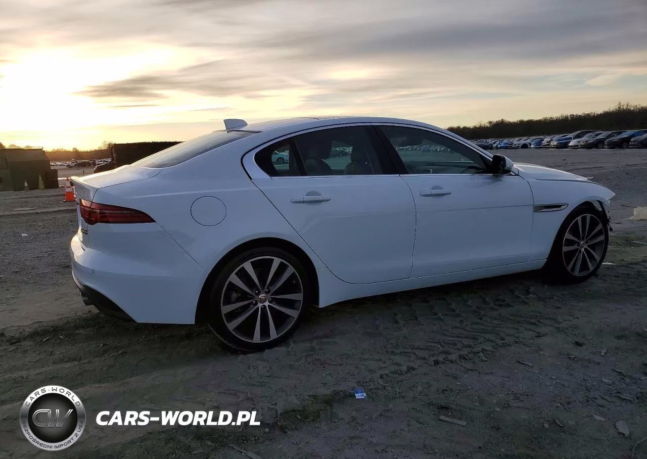 2020 Jaguar Xe S VIN:SAJAE4FX8LCP58075 - 3