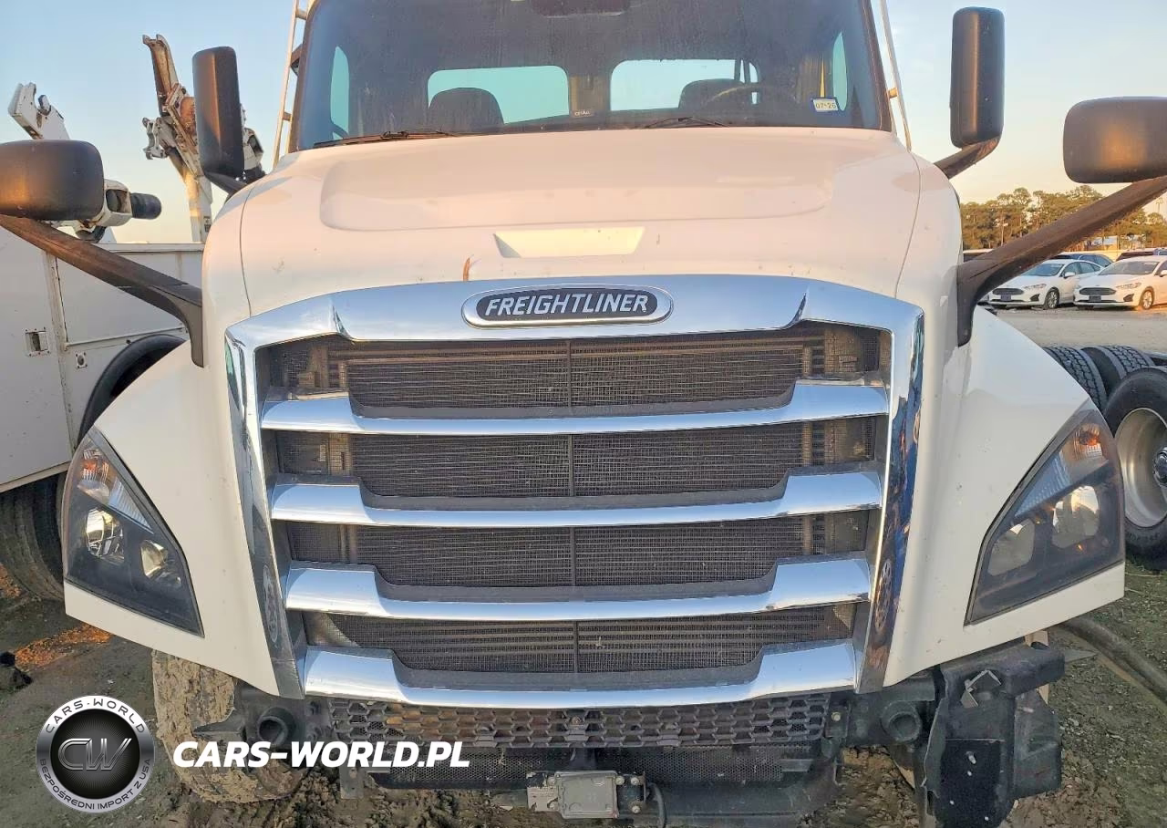 2020 Freightliner Cascadia 126" Day Cab Semi Truck VIN:3AKJHLDV7LSLG9499 - 7