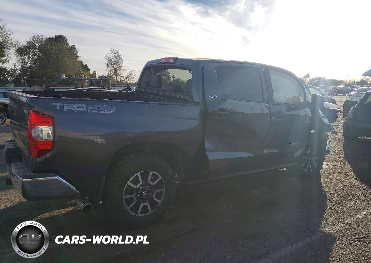 2017 Toyota Tundra Crewmax Sr5 VIN:5TFDY5F14HX609845 - 3