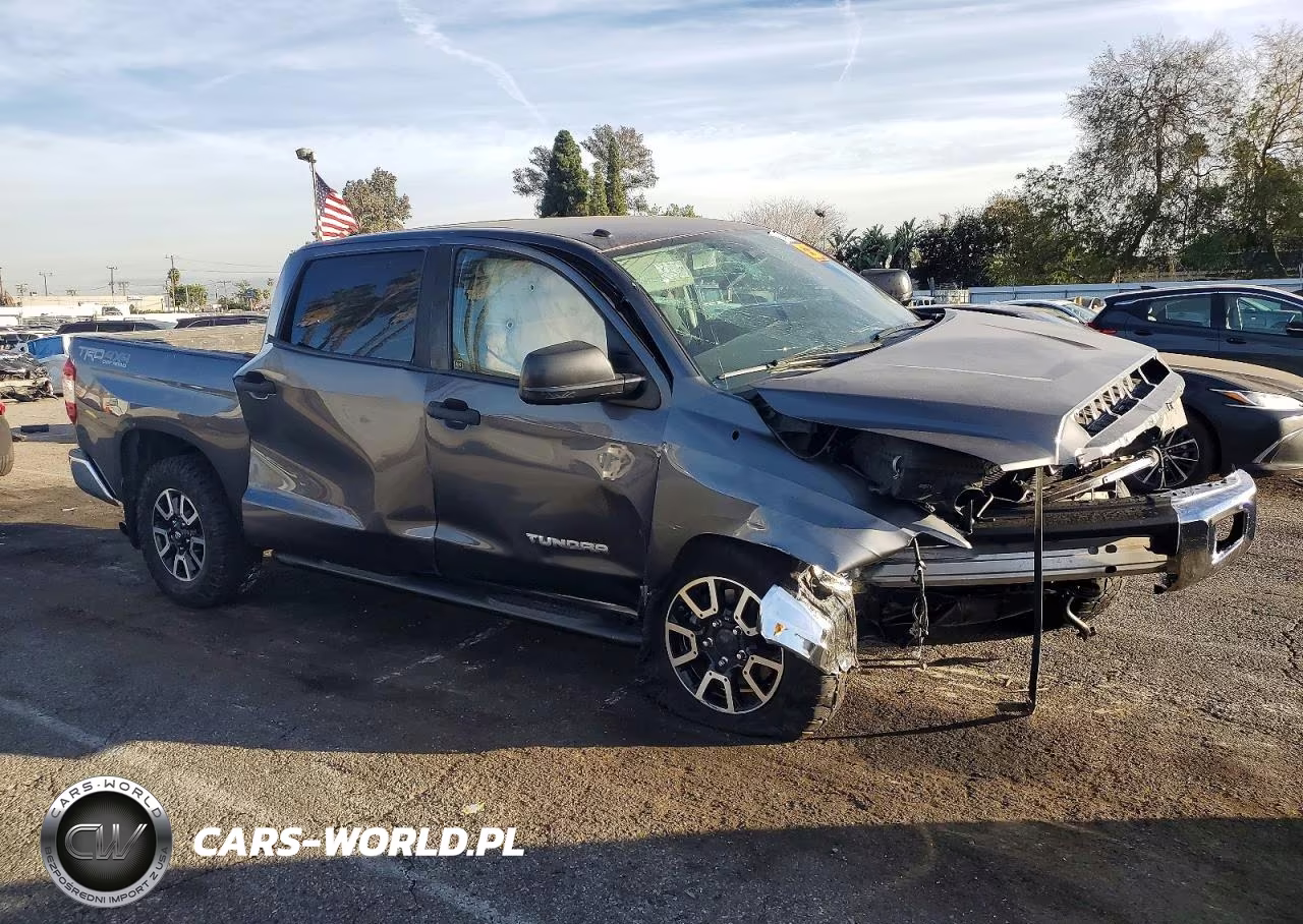2017 Toyota Tundra Crewmax Sr5 VIN:5TFDY5F14HX609845 - 4
