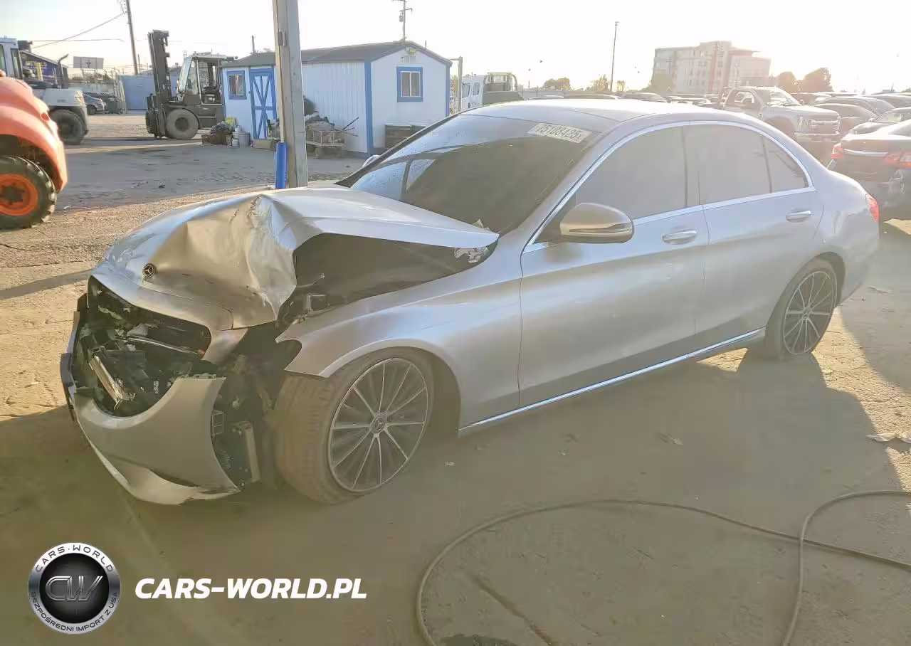 2021 Mercedes-Benz C 300