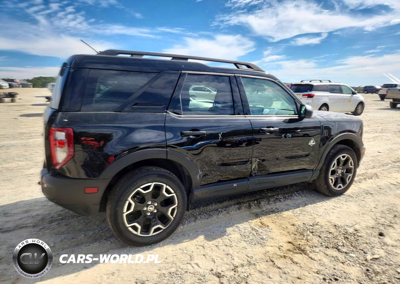 2025 Ford Bronco Sport Outer Banks VIN:3FMCR9CN8SRE34986 - 3