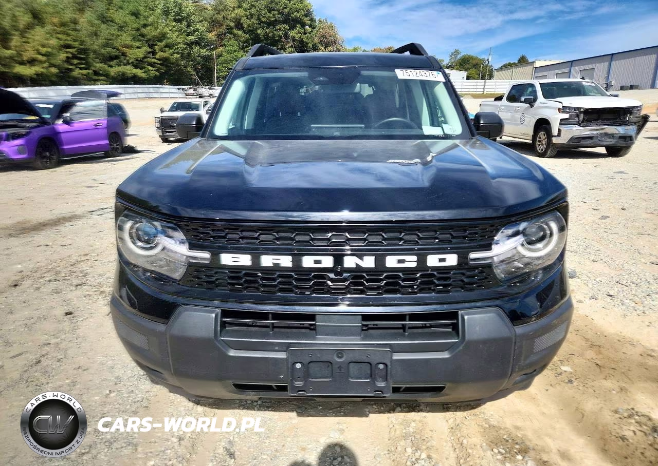 2025 Ford Bronco Sport Outer Banks VIN:3FMCR9CN8SRE34986 - 5