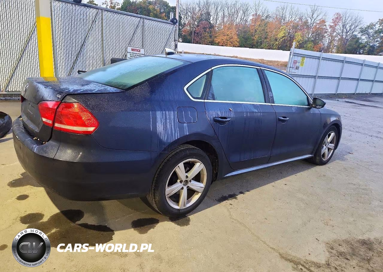 2012 Volkswagen Passat Se VIN:1VWBP7A33CC029837 - 3