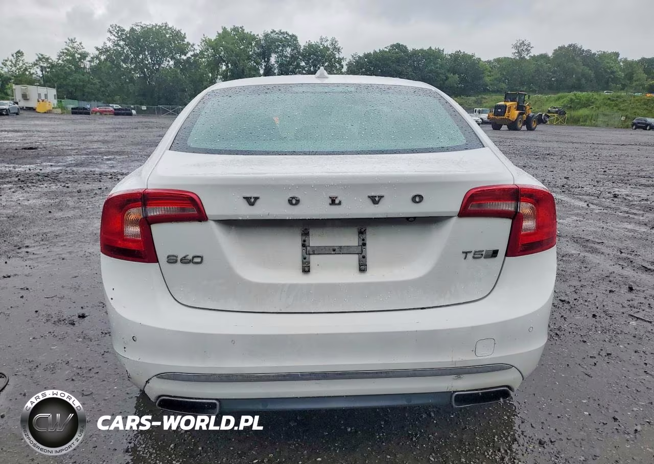 2017 Volvo S60 Platinum VIN:LYV402TM8HB126844 - 6