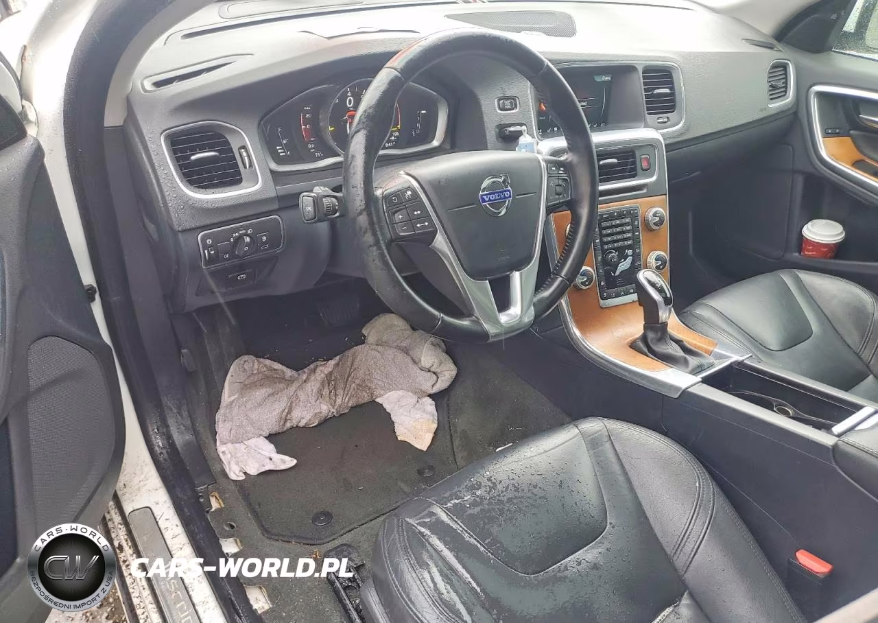 2017 Volvo S60 Platinum VIN:LYV402TM8HB126844 - 8