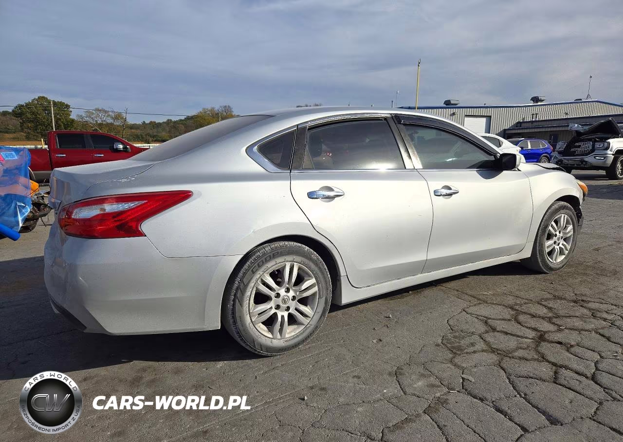 2017 Nissan Altima 2.5 S VIN:1N4AL3AP7HN353011 - 3
