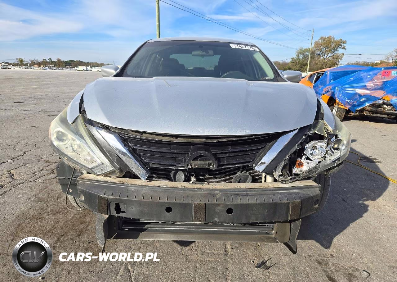 2017 Nissan Altima 2.5 S VIN:1N4AL3AP7HN353011 - 5