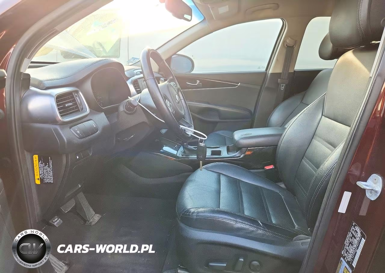 2016 Kia Sorento VIN:5XYPHDA51GG133427 - 7