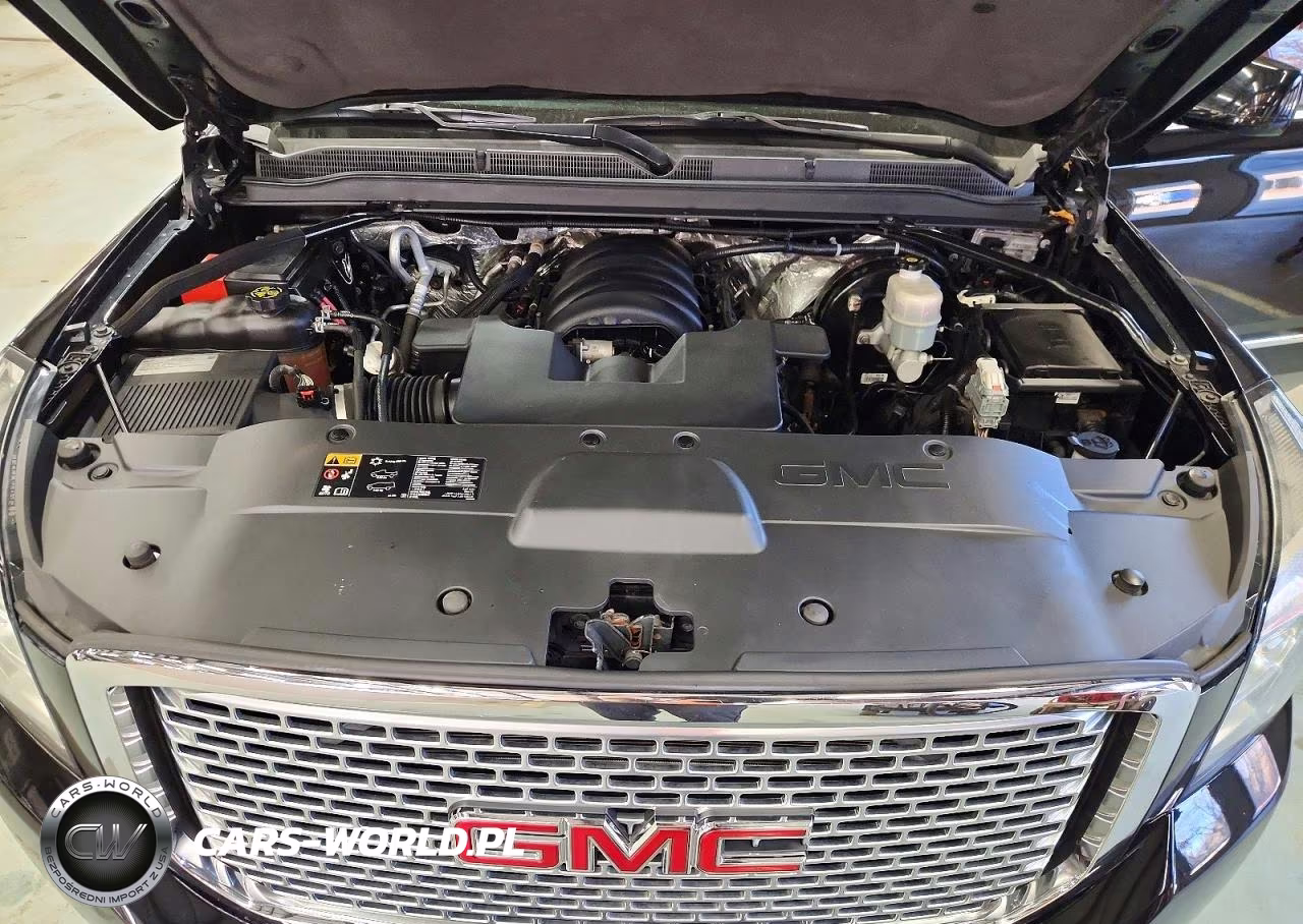 2015 GMC Yukon Denali VIN:1GKS2CKJXFR683795 - 12