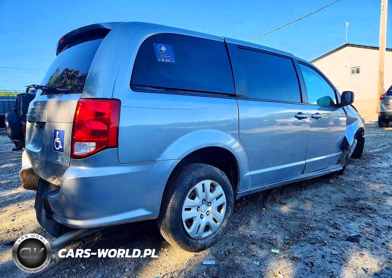 2018 Dodge Grand Caravan Se VIN:2C4RDGBG7JR180387 - 3