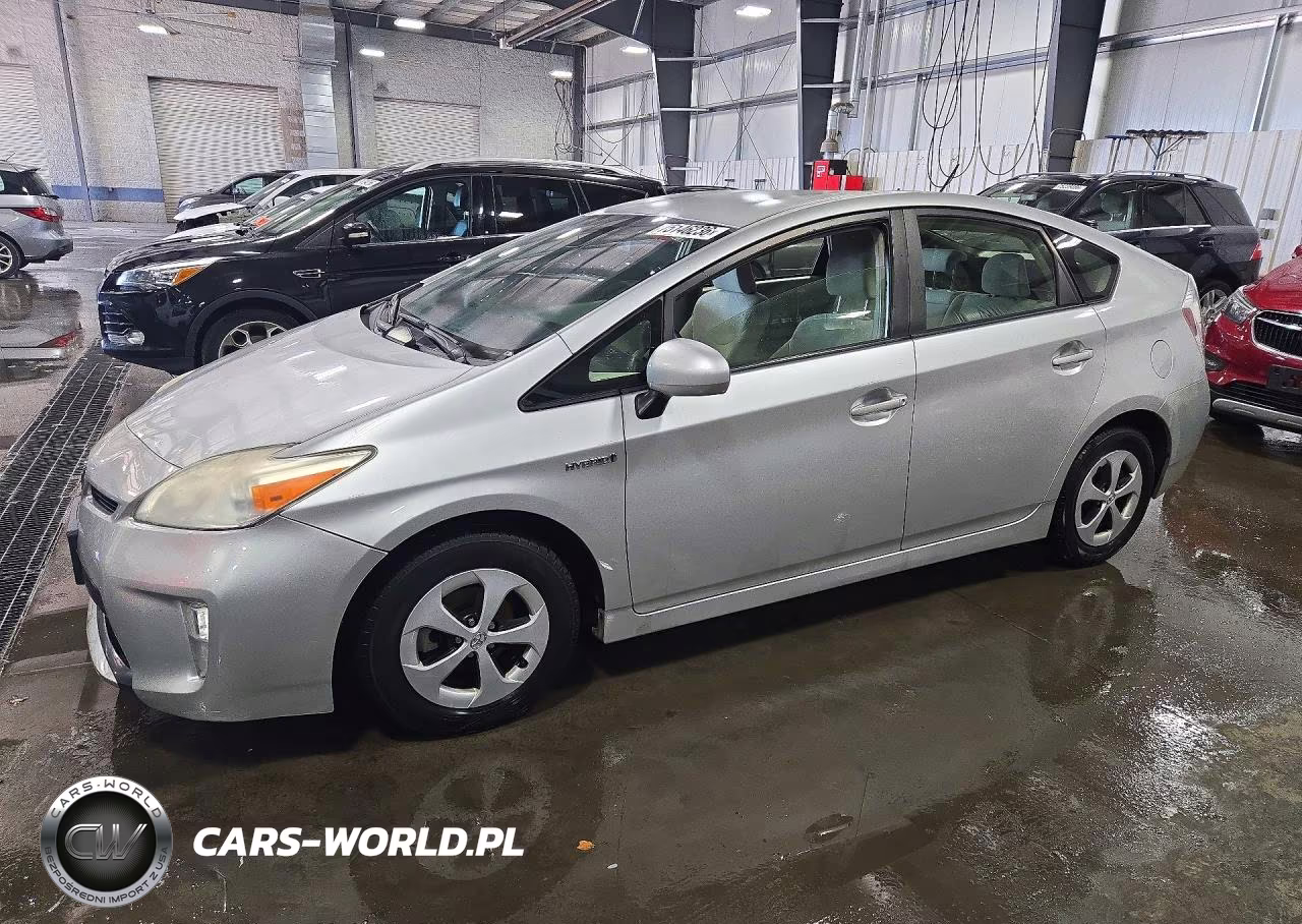 2012 Toyota Prius Three VIN:JTDKN3DU2C5393774 - 1