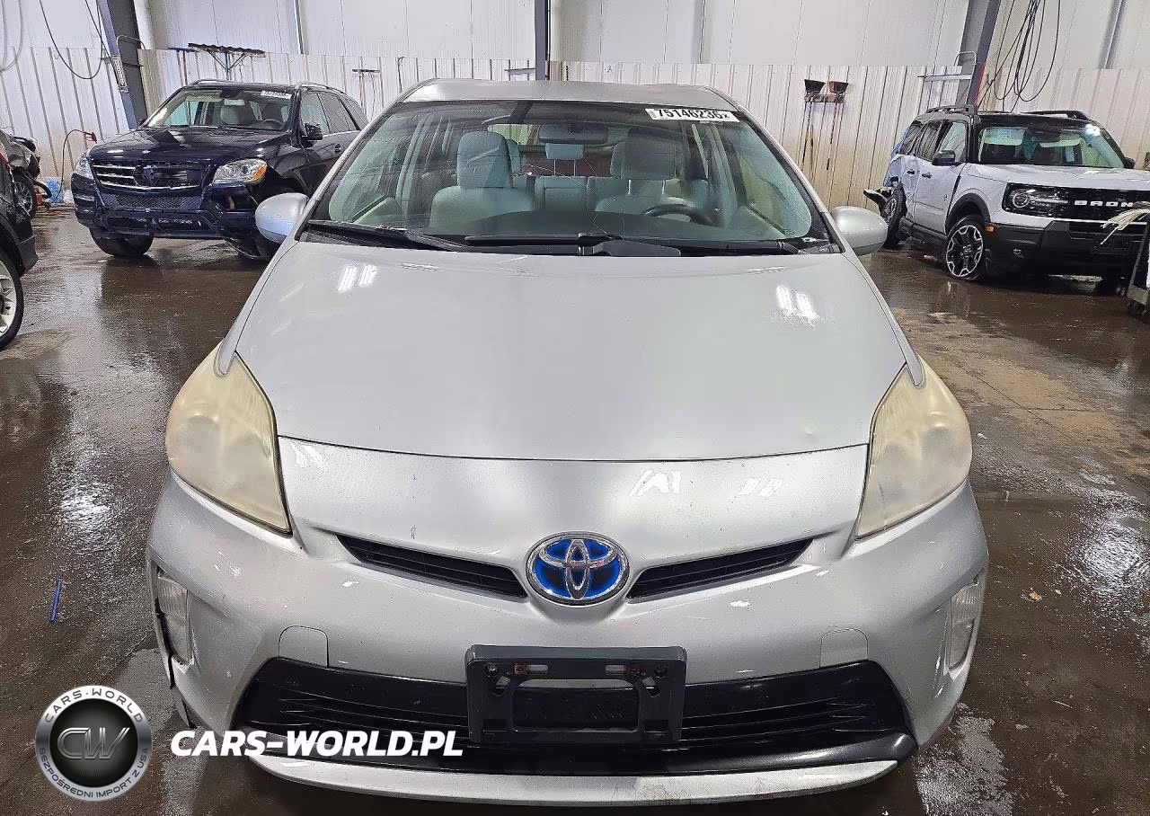 2012 Toyota Prius Three VIN:JTDKN3DU2C5393774 - 5