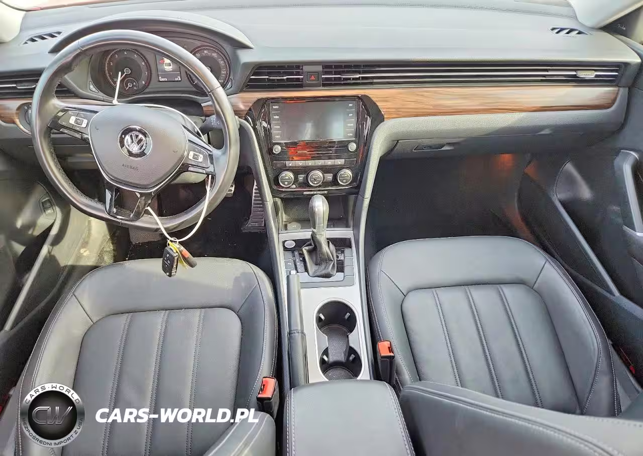 2020 Volkswagen Passat Sel VIN:1VWCA7A36LC026033 - 8