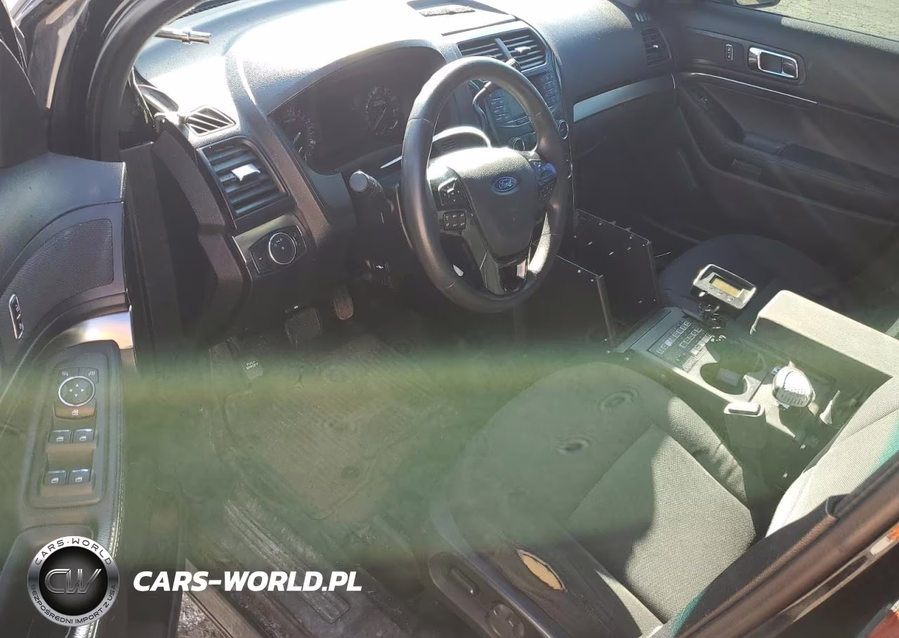 2016 Ford Explorer Police Interceptor VIN:1FM5K8AR2GGB54069 - 8