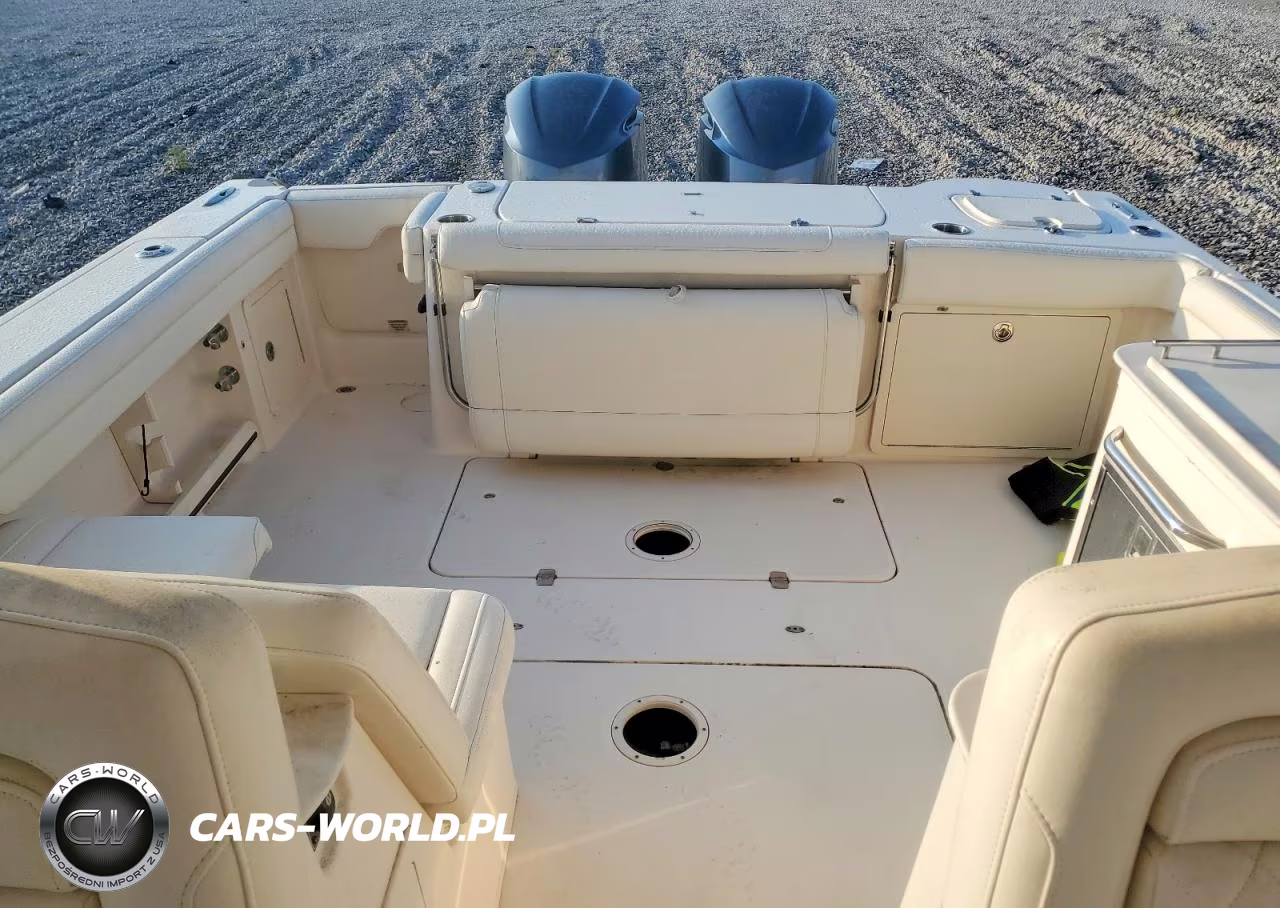 2018 Grady White Boat VIN:NTLNF312L718 - 10