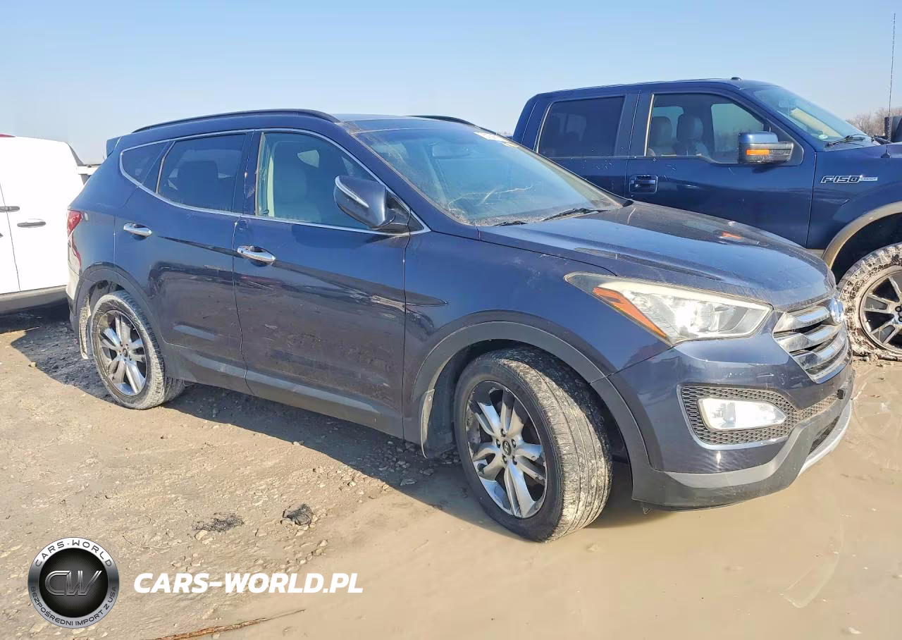 2014 Hyundai Santa Fe Sport VIN:5XYZW3LAXEG136519 - 4