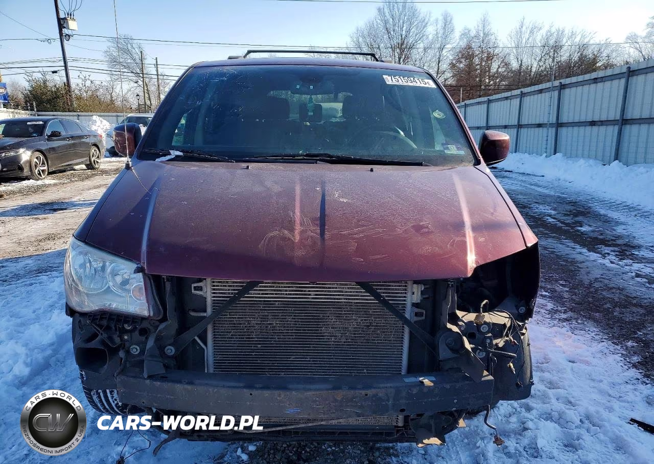2019 Dodge Grand Caravan Sxt VIN:2C4RDGCG4KR521082 - 5