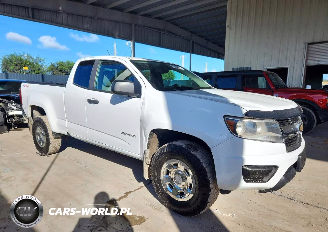 2015 Chevrolet Colorado VIN:1GCHTAEA7F1193901 - 4