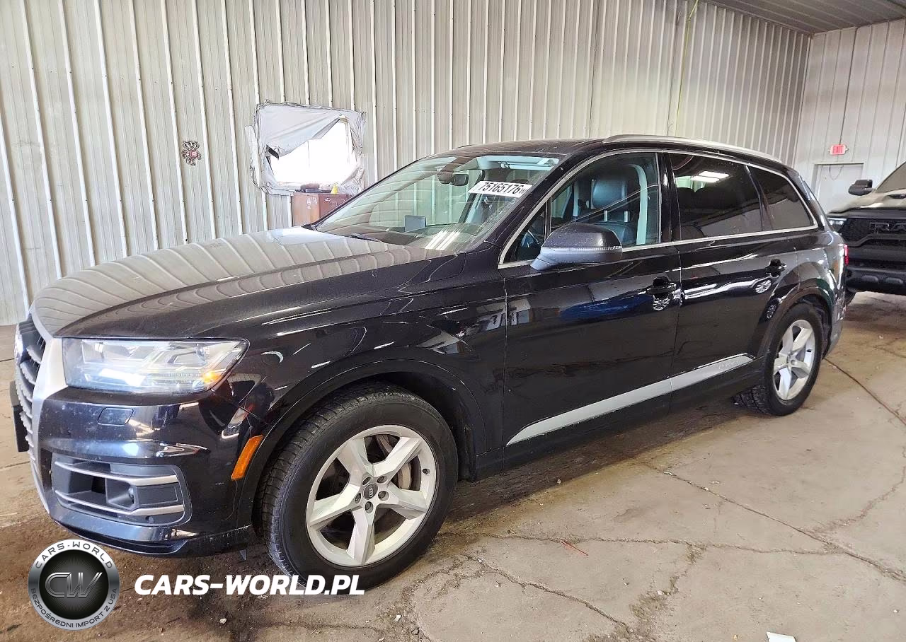 2018 Audi Q7 Prestige VIN:WA1VAAF70JD020444 - 1