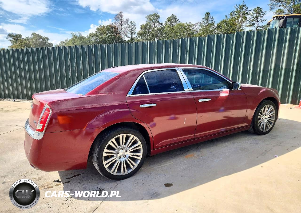 2014 Chrysler 300C VIN:2C3CCAEG6EH135989 - 3