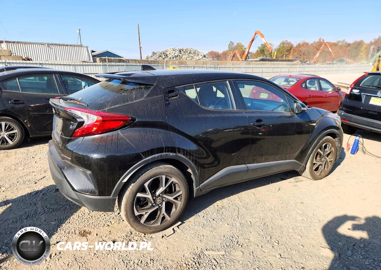 2022 Toyota C-Hr Xle VIN:NMTKHMBX3NR141554 - 3