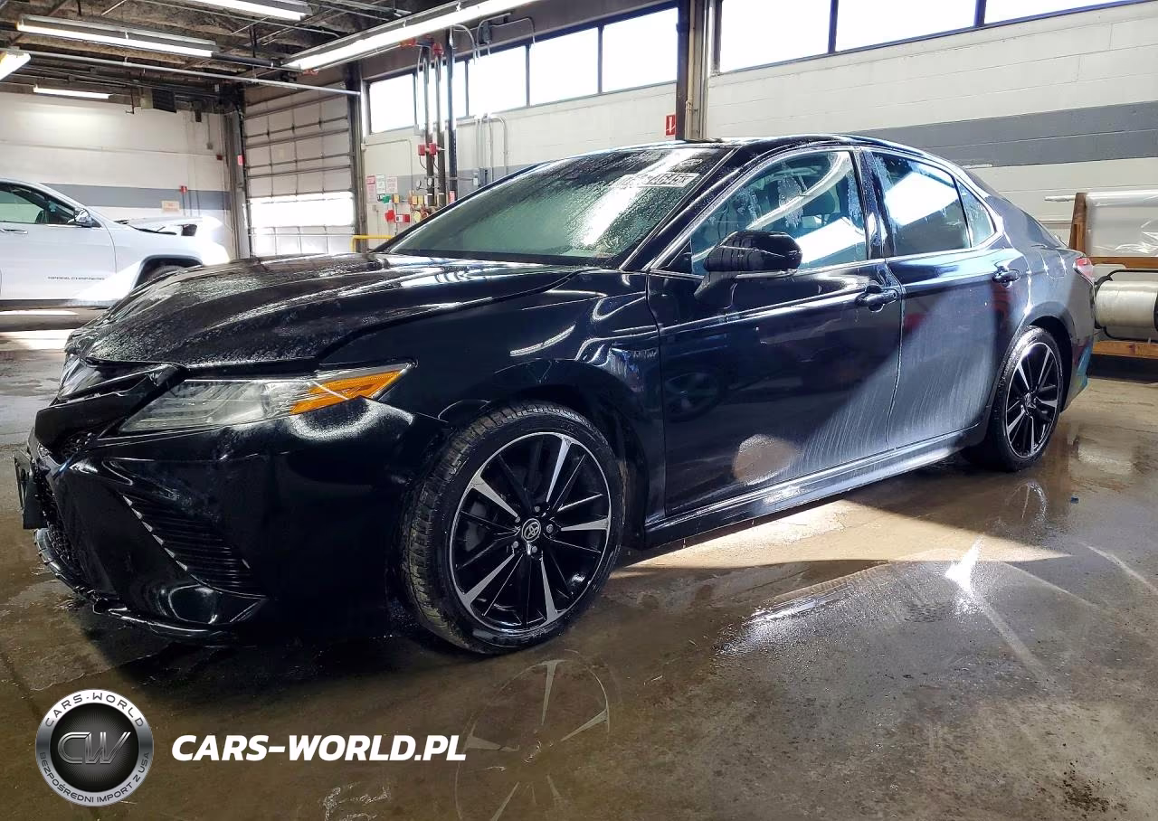 2020 Toyota Camry Xse