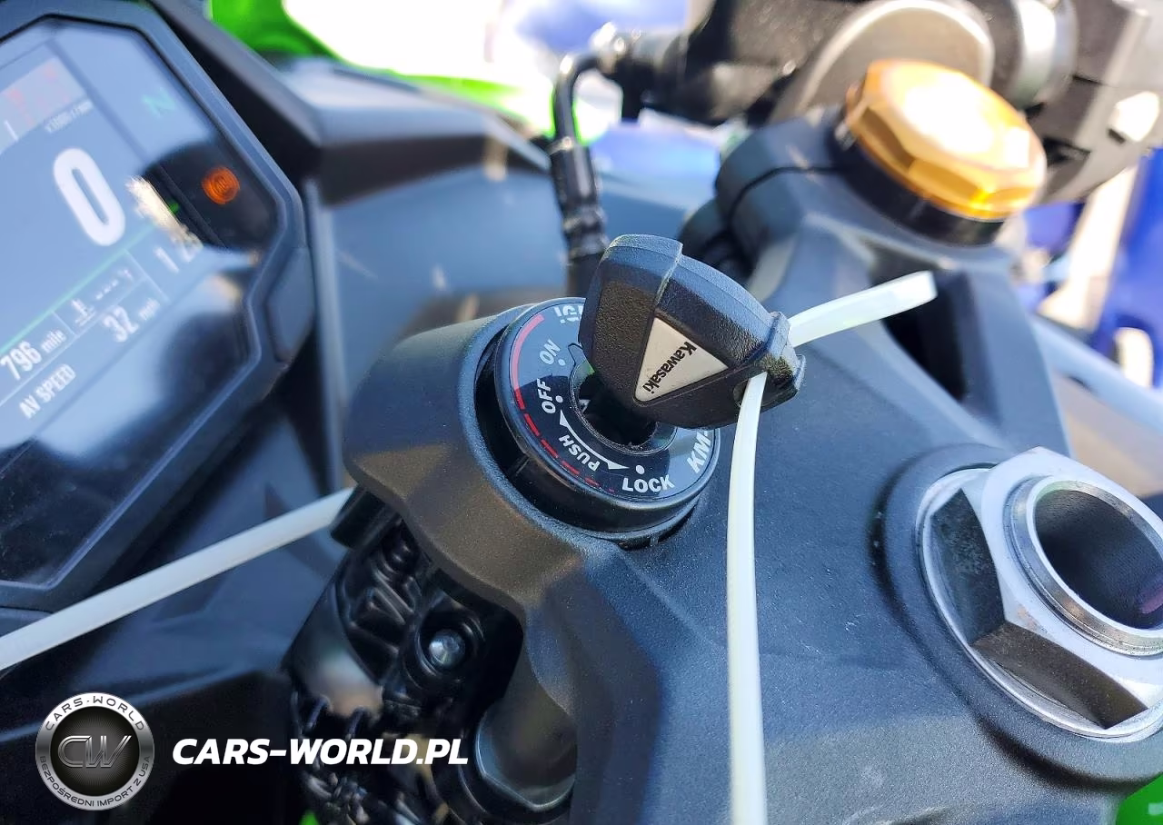 2025 Kawasaki Zx400 VIN:ML5ZXCS1XSDA41397 - 8