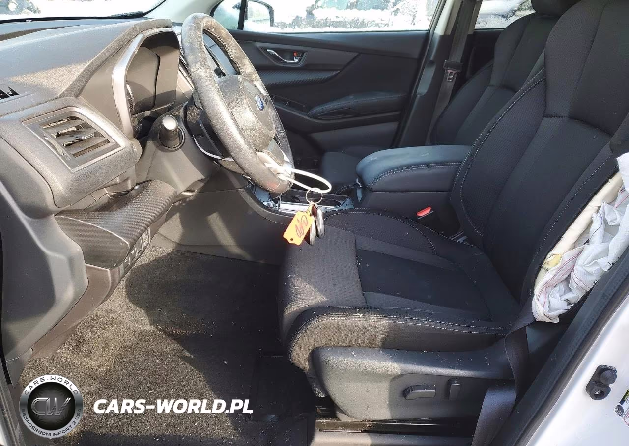 2023 Subaru Ascent Premium VIN:4S4WMAED9P3439752 - 7