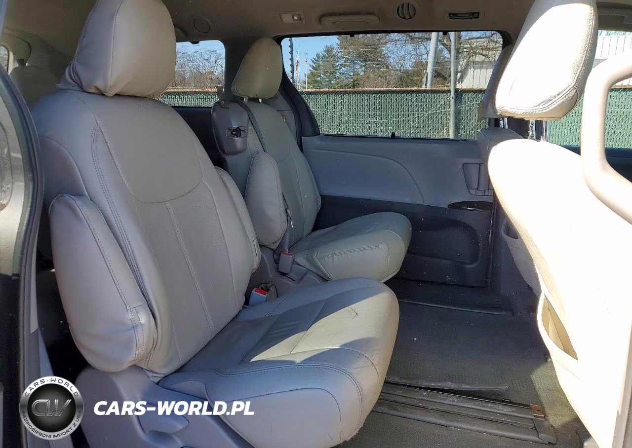 2015 Toyota Sienna Xle VIN:5TDYK3DC7FS639582 - 11