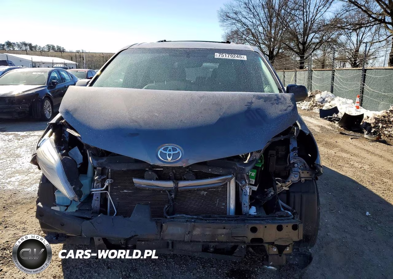 2015 Toyota Sienna Xle VIN:5TDYK3DC7FS639582 - 5