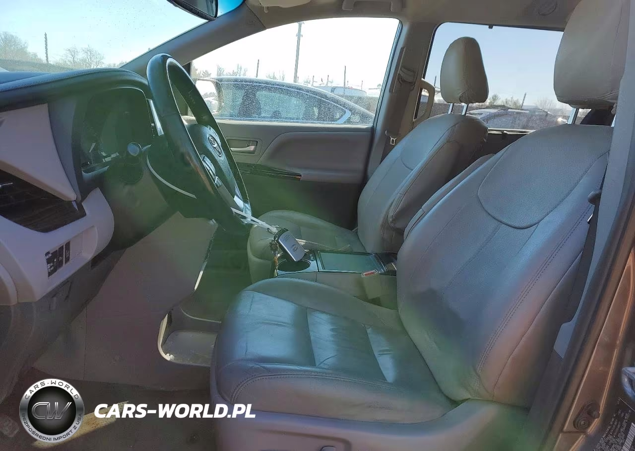 2015 Toyota Sienna Xle VIN:5TDYK3DC7FS639582 - 7