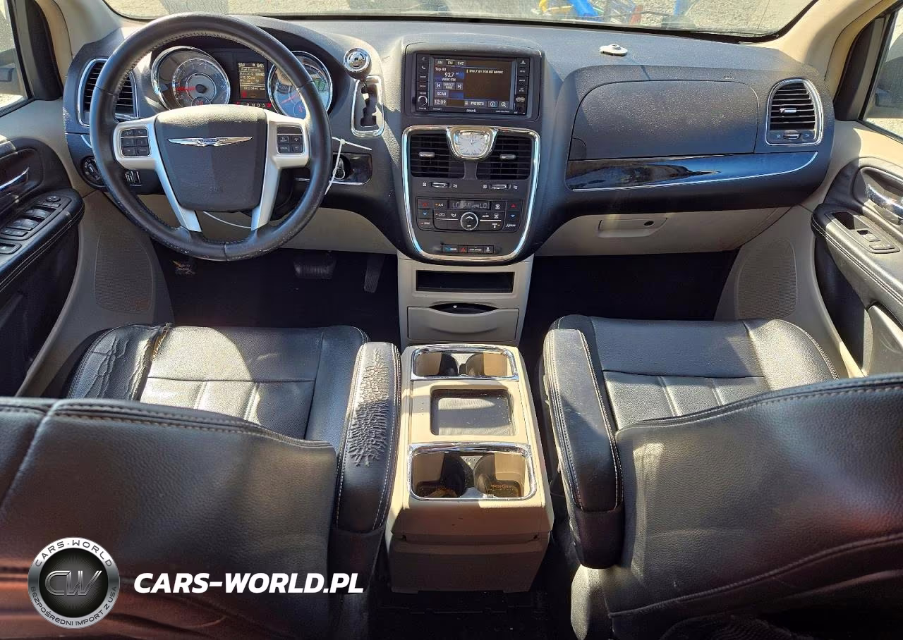 2014 Chrysler Town & Country Touring VIN:2C4RC1BG5ER342684 - 8