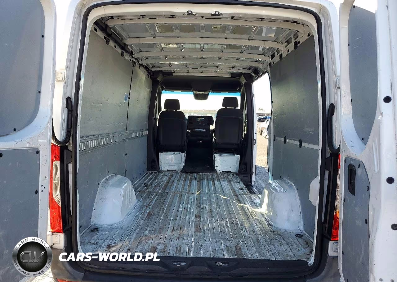 2023 Mercedes-Benz Sprinter 2500 Delivery Van VIN:W1Y4NBHY2PT131332 - 10